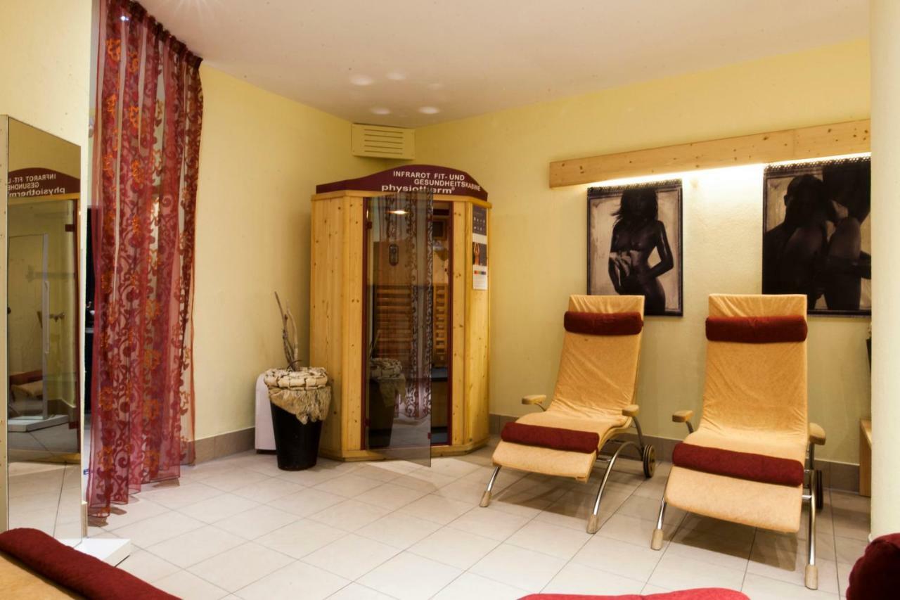 Familienhotel Alpina All Inklusive เวนส์ ภายนอก รูปภาพ