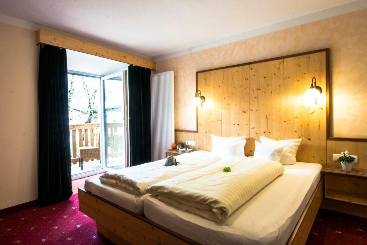 Familienhotel Alpina All Inklusive เวนส์ ภายนอก รูปภาพ