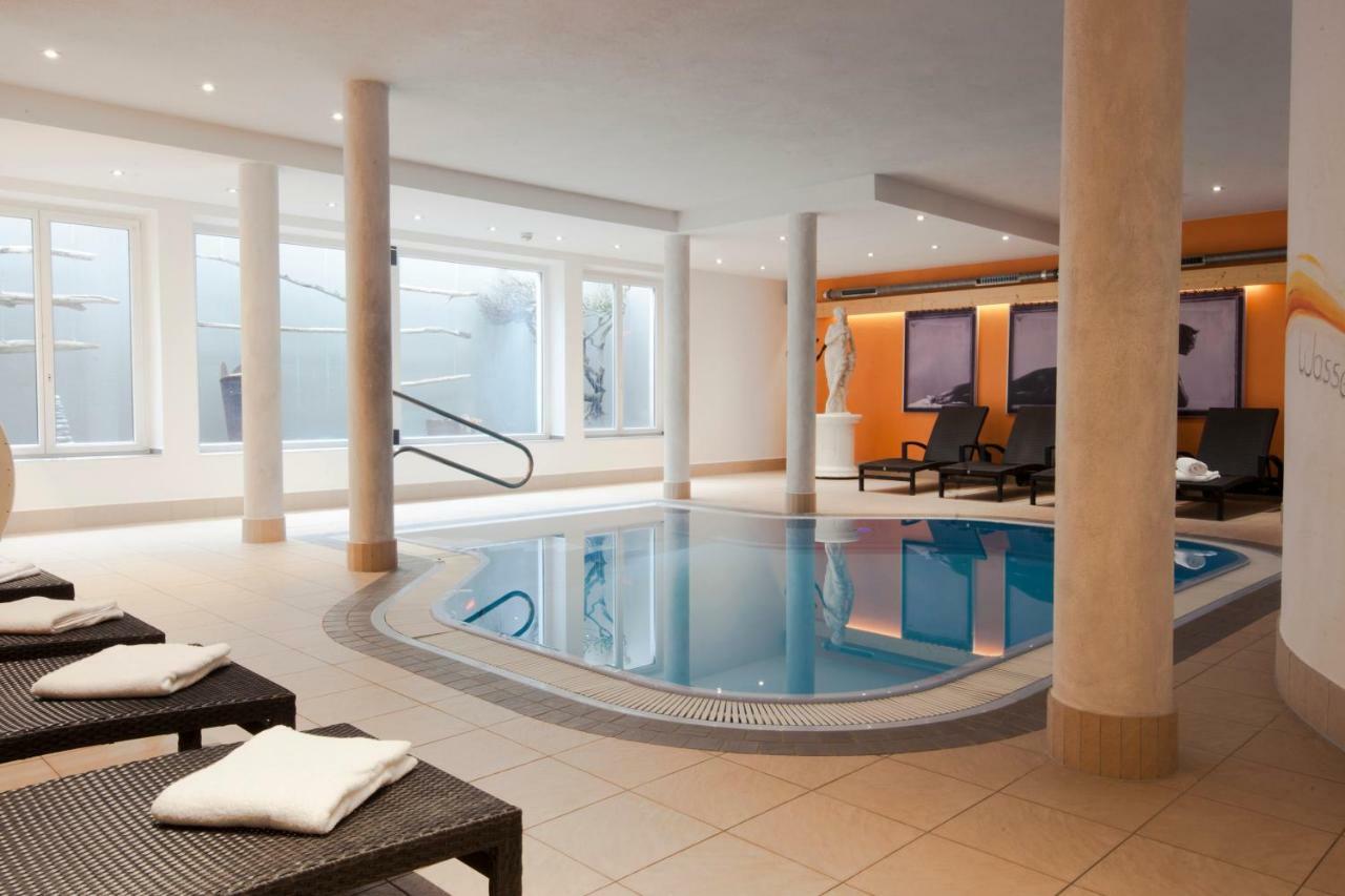 Familienhotel Alpina All Inklusive เวนส์ ภายนอก รูปภาพ