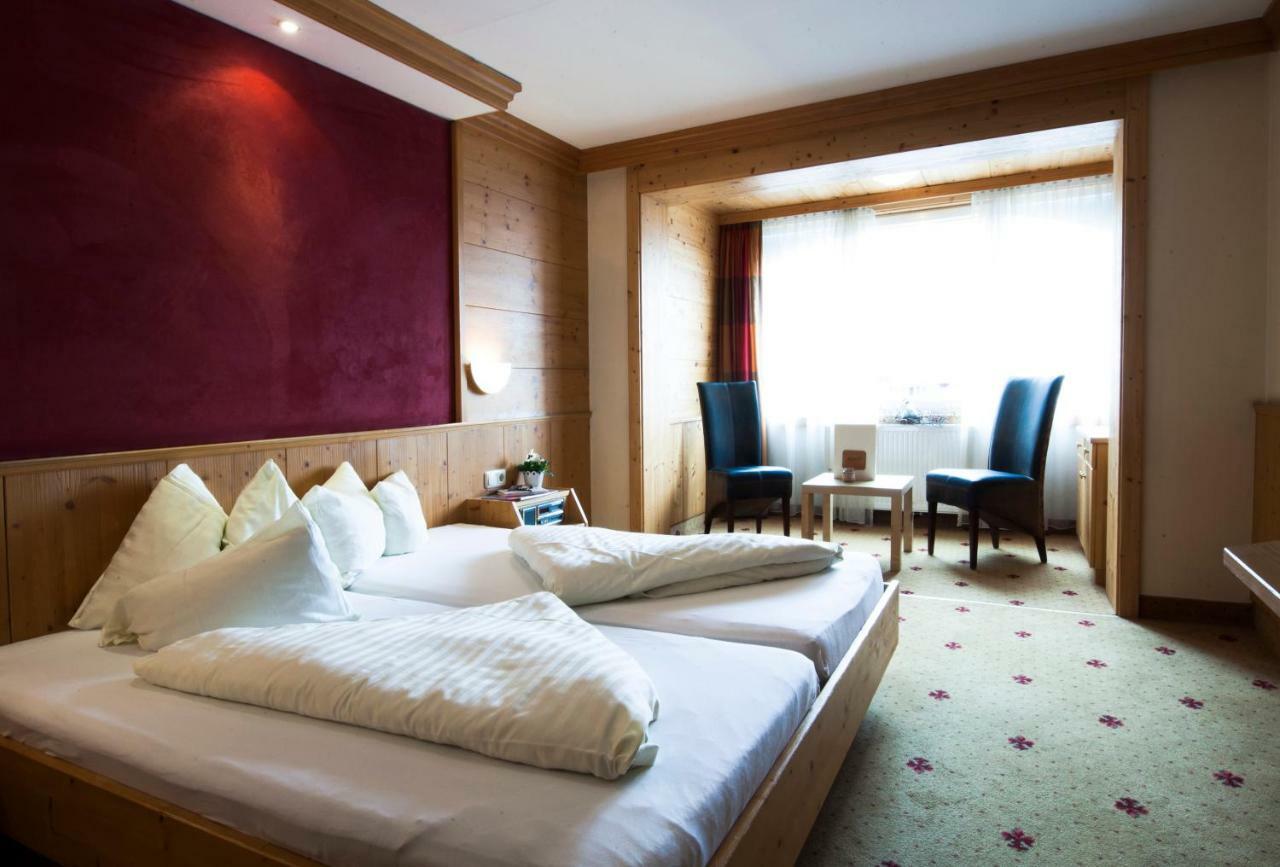 Familienhotel Alpina All Inklusive เวนส์ ภายนอก รูปภาพ